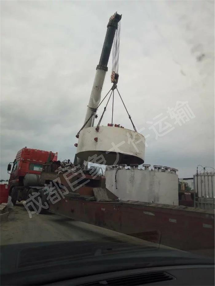 盾構(gòu)機(jī)4_副本.jpg 盾構(gòu)機(jī)4_副本.jpg